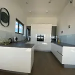 The View Luxury With Pool 公寓 扎达尔