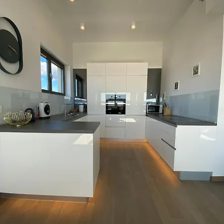 Apartment The View Luxury With Pool *