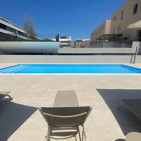 The View Luxury With Pool Lägenhet