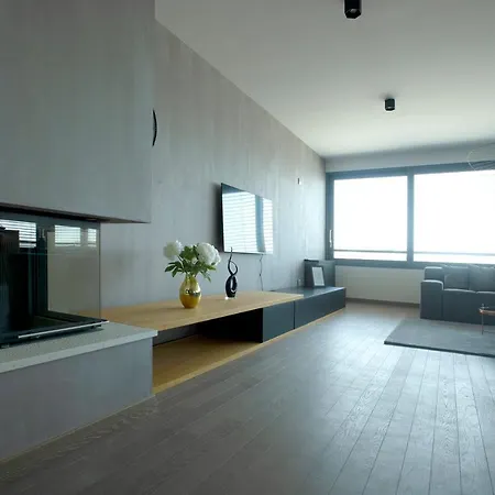 The View Luxury With Pool Apartment