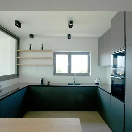 Apartment The View Luxury With Pool