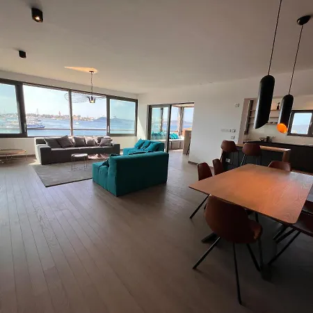 The View Luxury With Pool Apartment *
