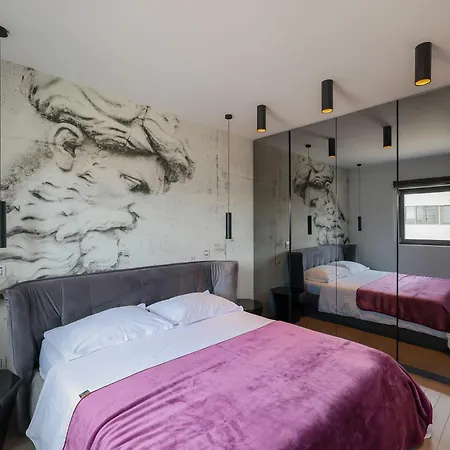 The View Luxury With Pool Apartment