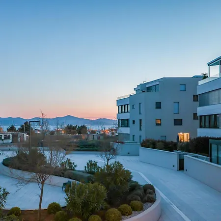 Apartment The View Luxury With Pool