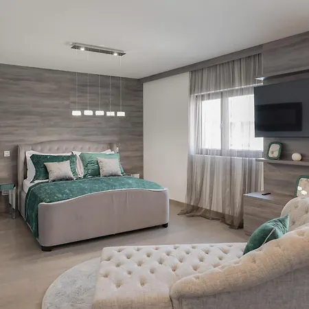 Apartment The View Luxury With Pool *
