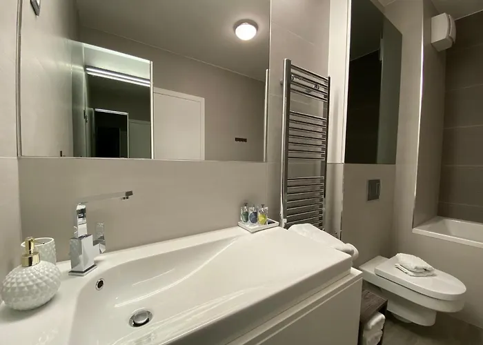 The View Luxury With Pool