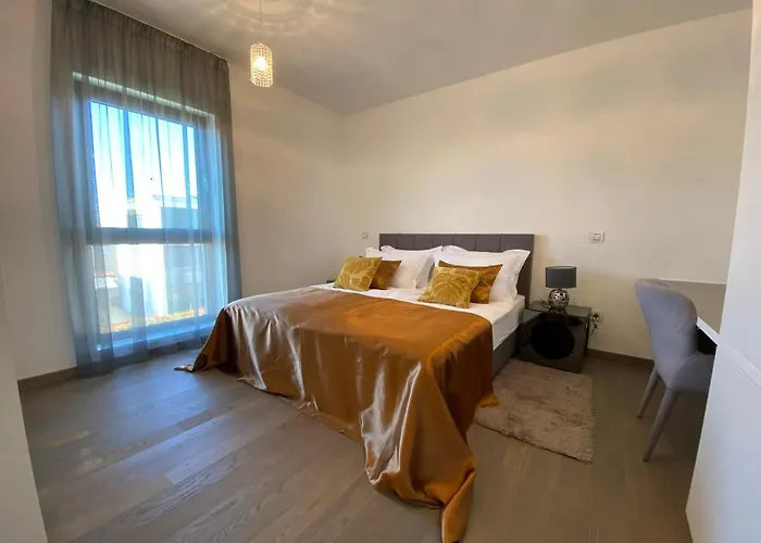 The View Luxury With Pool Zadar