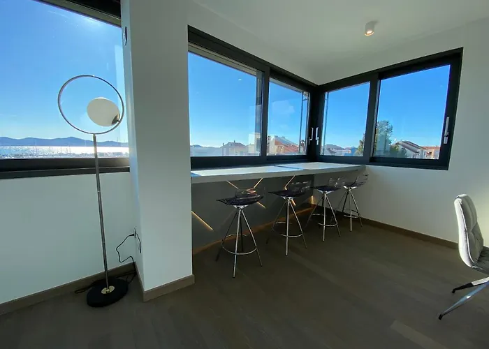 The View Luxury With Pool Apartment Zadar