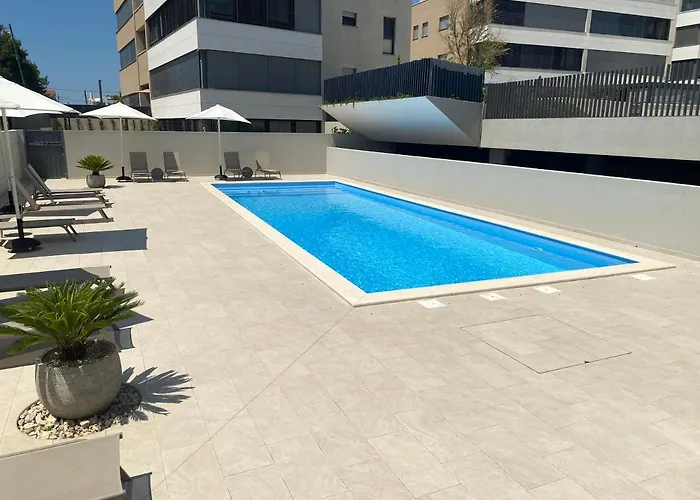 Apartment The View Luxury With Pool