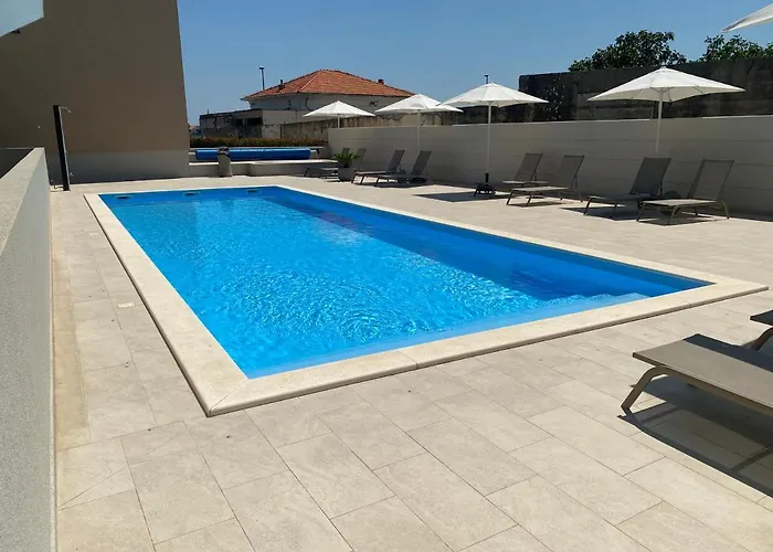 Lägenhet The View Luxury With Pool