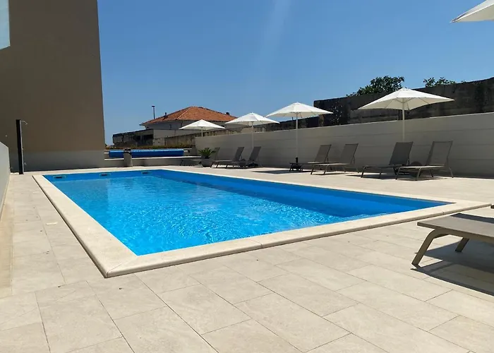 The View Luxury With Pool Lägenhet