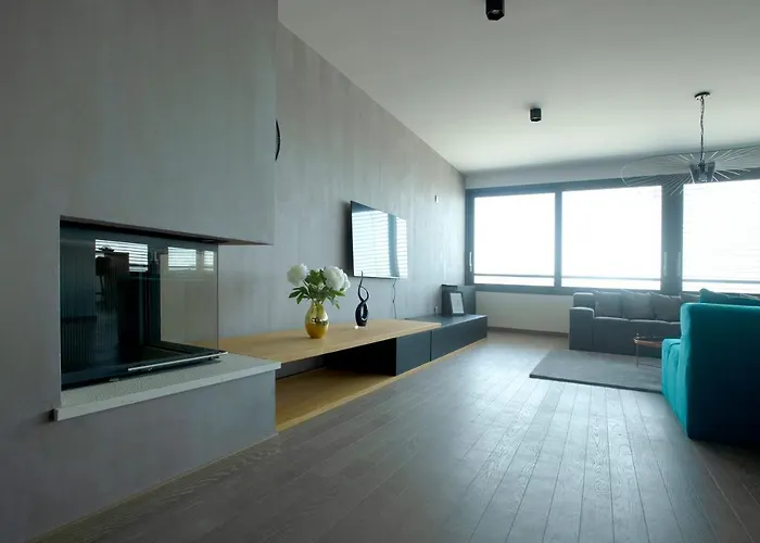 The View Luxury With Pool Apartment