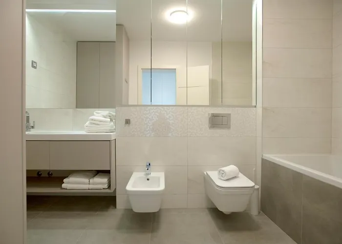 The View Luxury With Pool Apartment