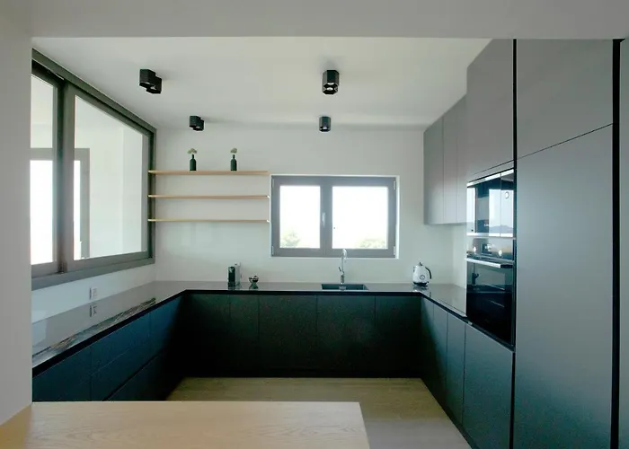 Apartment The View Luxury With Pool