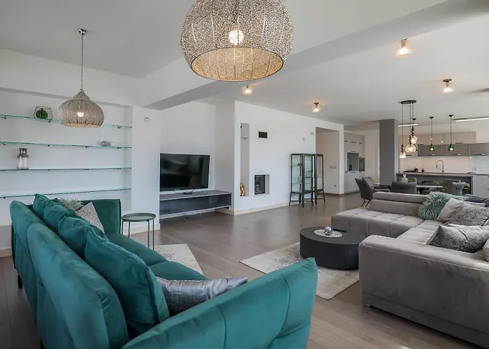 Apartment The View Luxury With Pool