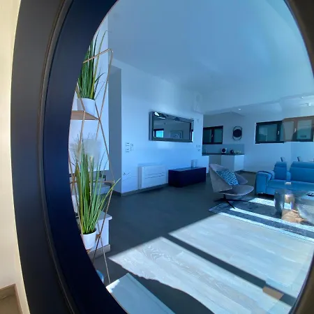 The View Luxury With Pool * Zara