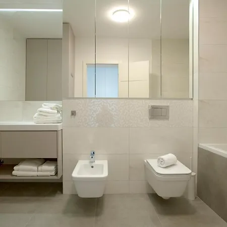 The View Luxury With Pool Appartamento