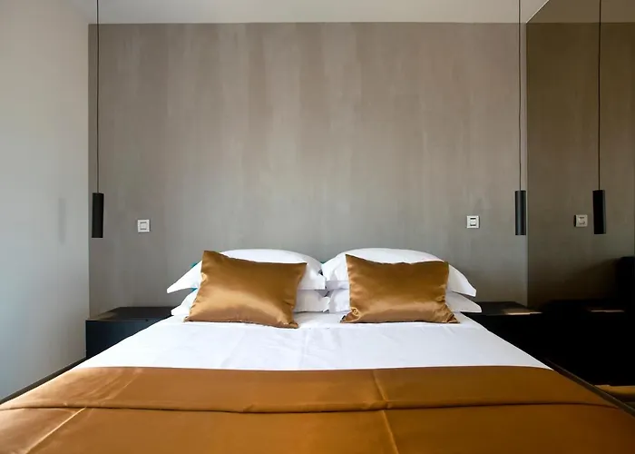 Апартаменти The View Luxury With Pool